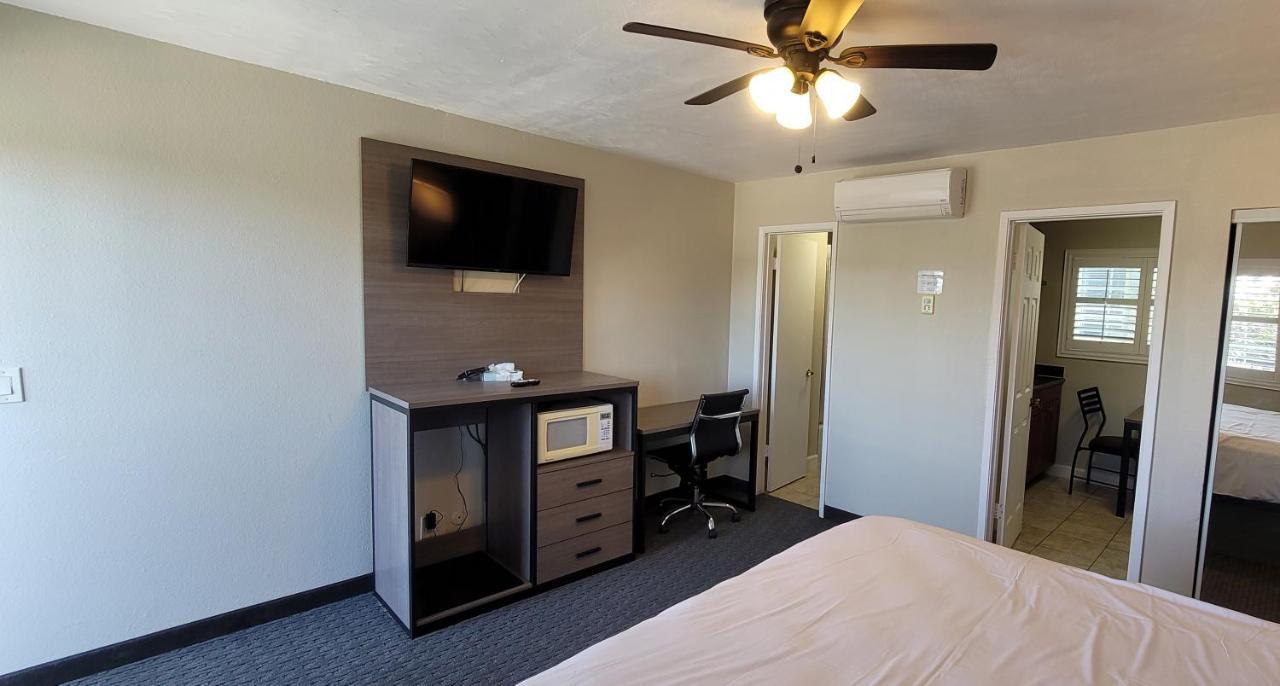 Beachwalker Inn & Suites Pismo Beach Esterno foto